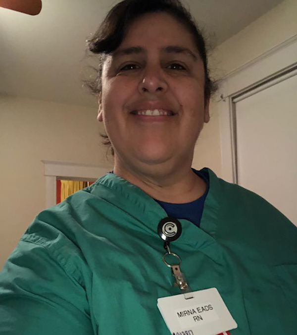 米尔娜·伊兹是肯塔基州托马斯堡一家养老院的护士。(图片由Mirna Eads提供)