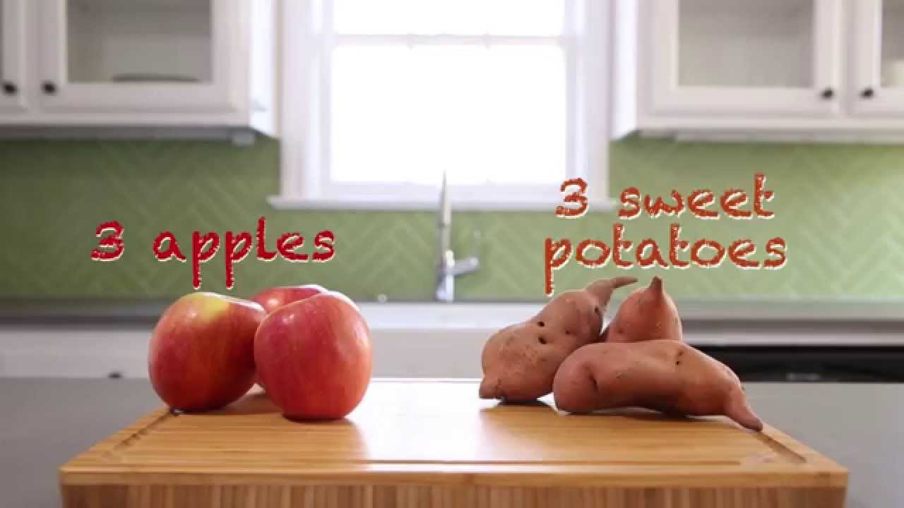 有趣的视频带父母通过婴儿食品制作过程